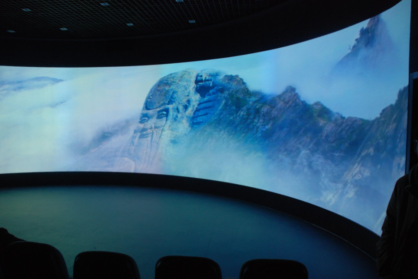 弧幕、環(huán)幕投影